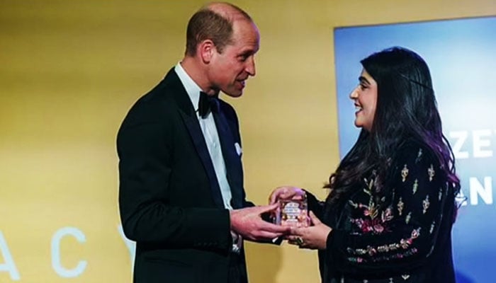 Alizey Khan (right) receives Diana Legacy Award from Prince William in London on March 14, 2024. — X/@PTVNewsOfficial