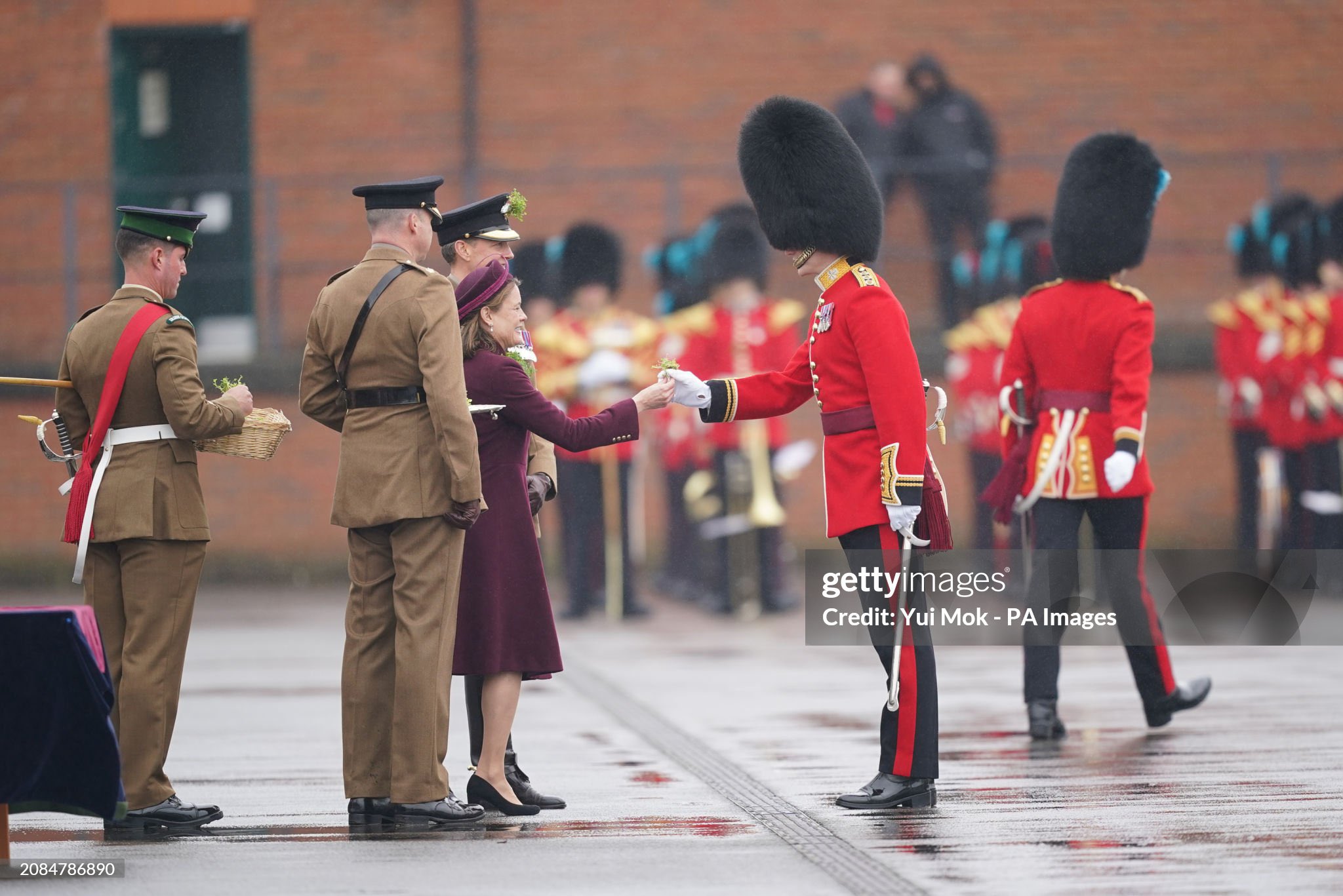 Kate Middleton replaced by stand in at St Patricks Day Parade: See pic