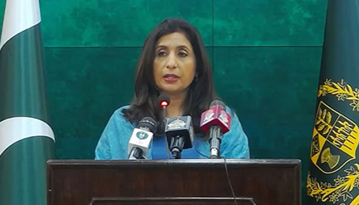 Foreign Office (FO) spokesperson Mumtaz Zahra Baloch addresses a press conference. — Radio Pakistan/File