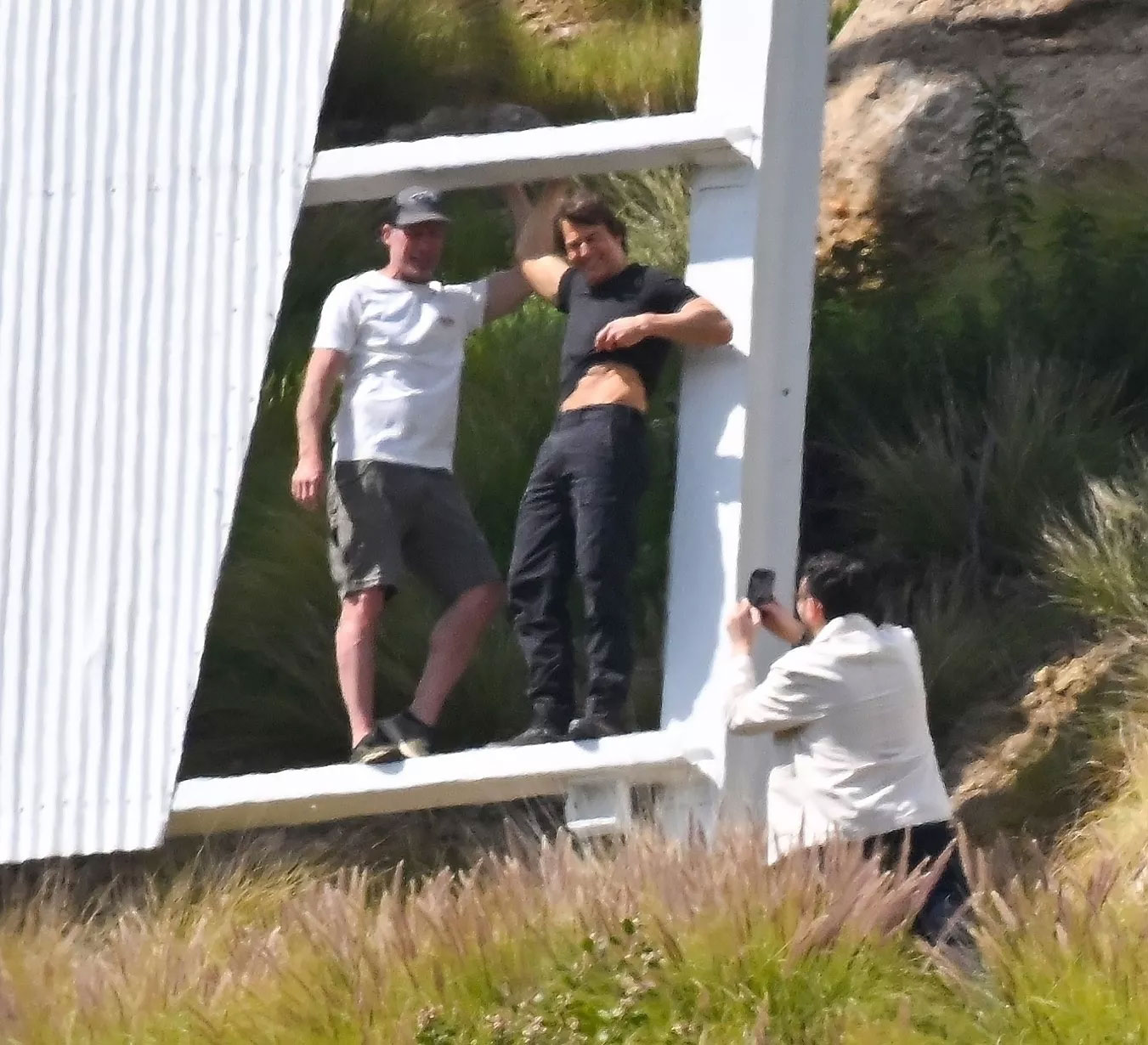 New photo shows Tom Cruise embarks on wildest mission at landmark site?
