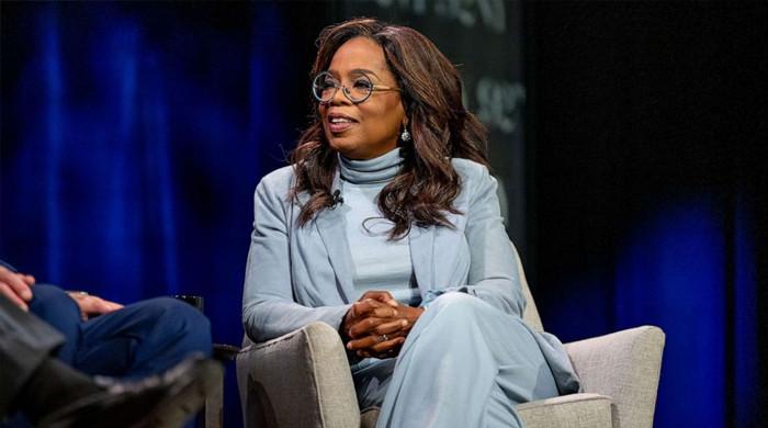 Oprah Winfrey rocks new look this week: 'feeling herself'