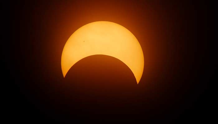 Nasa scientists details unique view of total solar eclipse from space. — Pixabay
