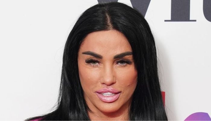 Katie Price goes natural days after lip filler treatment