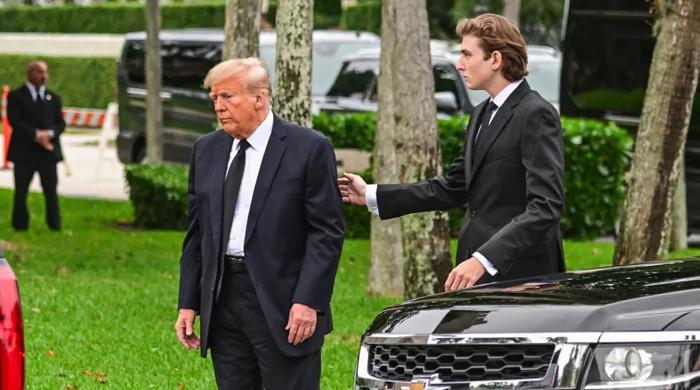 WATCH: Reaction of Barron Trump on Donald Trump’s dance moves​WATCH: Reaction of Barron Trump on Donald Trump’s dance moves