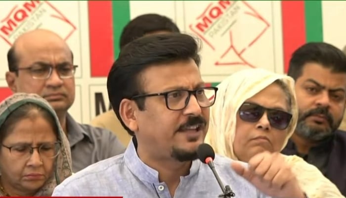 Muttahida Qaumi Movement-Pakistan (MQM-P) leader Faisal Sabzwari is addressing media in Karachi on April 7, 2024. —Screengrab/Geo News