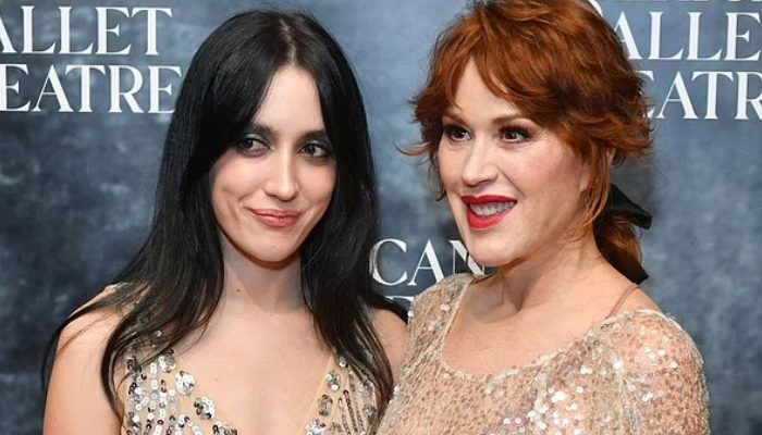 Molly Ringwald defends daughter from nepo baby criticism