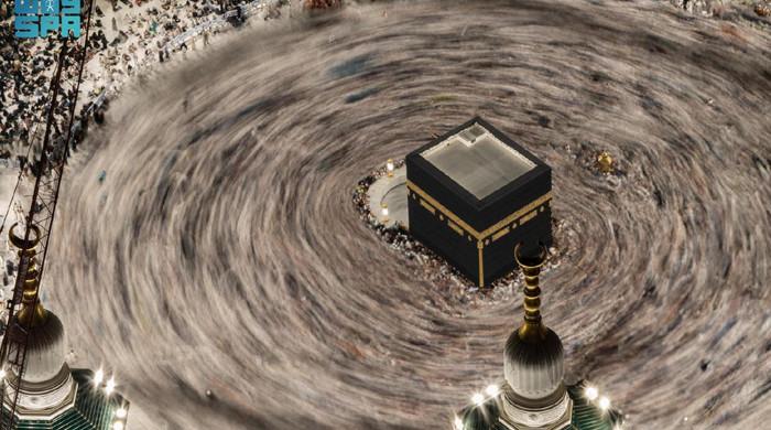 Man attempts to take his own life at Makkah’s Grand Mosque​Man attempts to take his own life at Makkah’s Grand Mosque