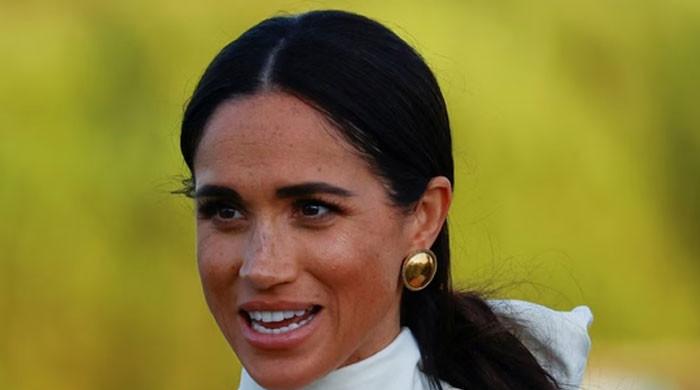 Meghan Markle failing her potential as she throws condiments at LA mortgage