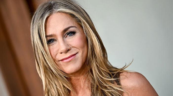 Jennifer Aniston ready to drop her ‘secret to staying sane’ in alleged memoir