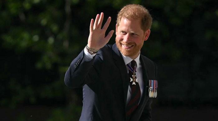 Prince Harry sends powerful message to King Charles, Prince William