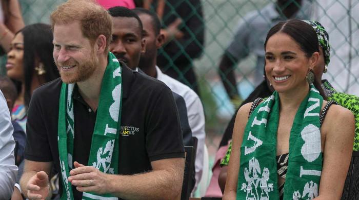 Prince Harry, Meghan Markle show ‘royal performance’ on trip to Nigeria