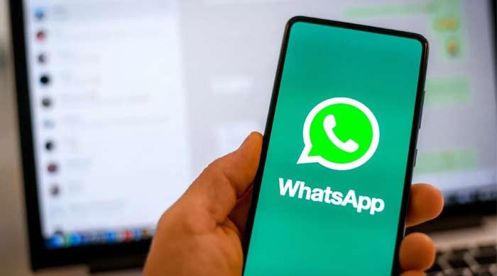 What new feature is WhatsApp rolling out for linked devices?