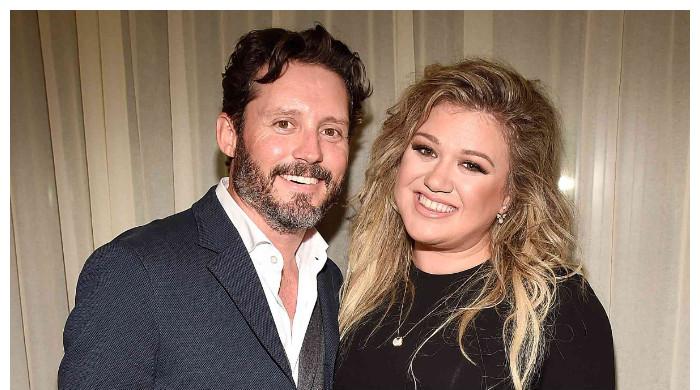 Kelly Clarkson on ‘dysfunctional family’ issues after Brandon Blackstock divorce