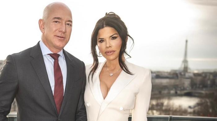 To become Jeff Bezos, Lauren Sanchez’s neighbour you have to do THIS​To become Jeff Bezos, Lauren Sanchez’s neighbour you have to do THIS