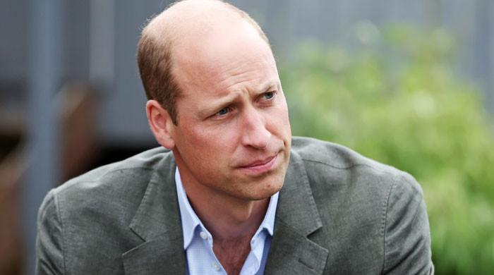 Prince William hiding his heavy moaning by doing his best for King Charles