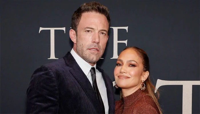 Jennifer Lopez reveals Ben Affleck marriage issues with clear sign