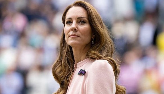 Kate Middleton making the picture even more dire with her cancer