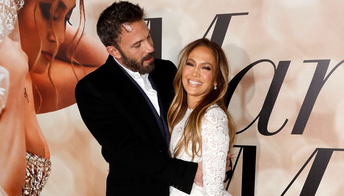 Ben Affleck once again hints reconciliation with JLo amid divorce rumors