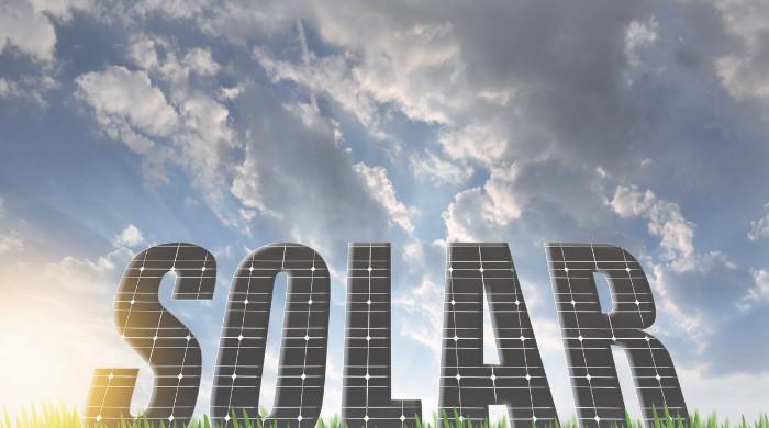 Net metering vs gross metering: Is sun about to set on solar power savings