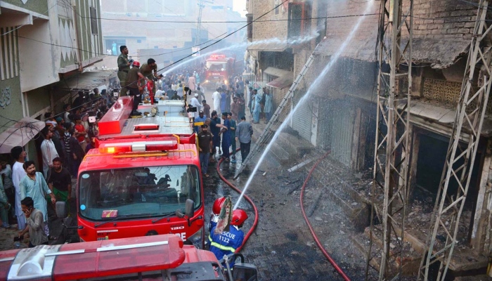 Death toll in Hyderabad cylinder blast climbs to 10