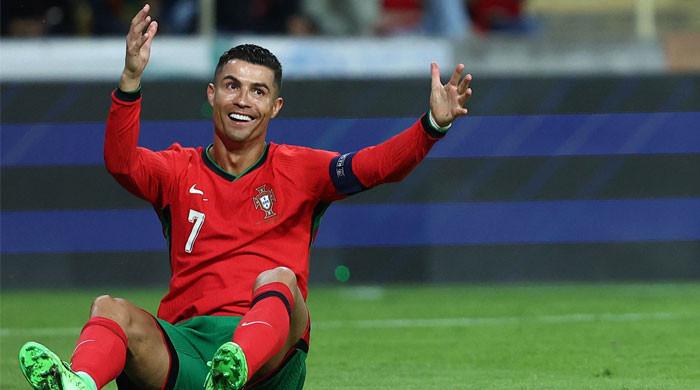 Cristiano Ronaldo esfria em Portugal contra a Irlanda