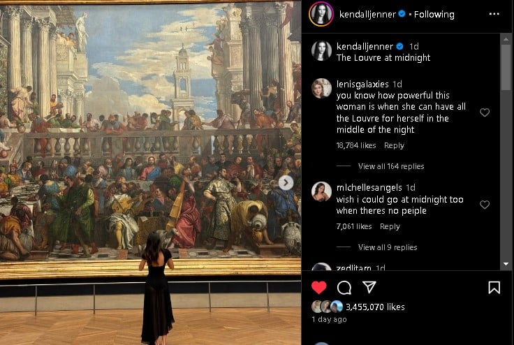 Kendall Jenner kicked off her shoes for Louvre Museum midnight tour