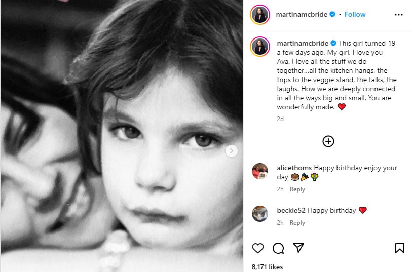 Martina McBride uploads a never-before-seen photo of her daughter Ava