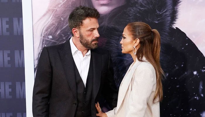 Jennifer Lopez admits defeat in Ben Affleck marriage?