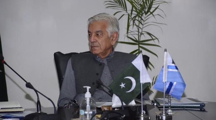 Khawaja Asif criticises Afghanistan for inaction against militants – M Haris