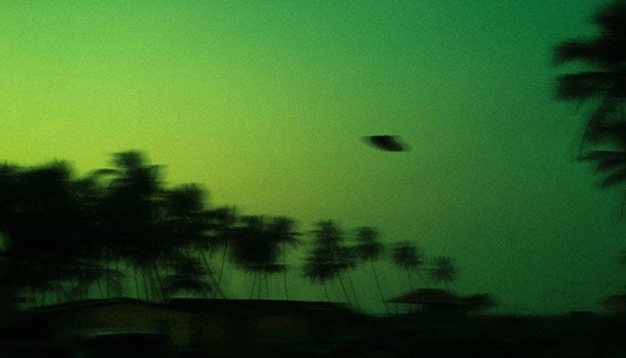 Expressive image showing a UFO flying in the sky. — Unsplash/File