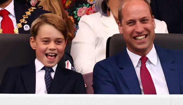 Prince George warned to stop taking trip with Prince William: Heres Why