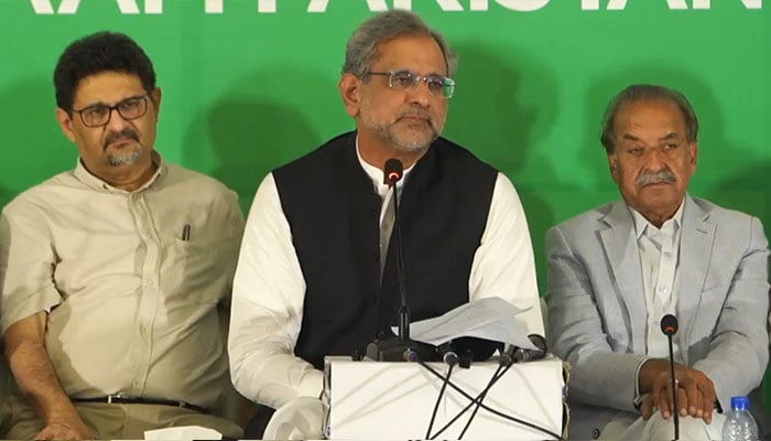 Awam Pakistan leaders Shahid Khan Abbasi (centre), Miftah Ismail (left) and Mehtab Abbasi speaking at the launch of party in Islamabad on July 6, 2024. — Screengrab/Facebook/Miftah Ismail