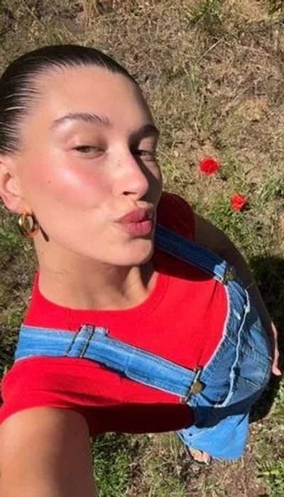 Hailey Bieber tells fans about her pregnancy