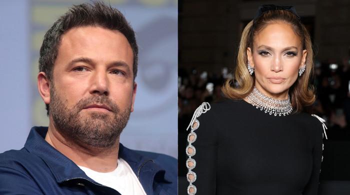 Ben Affleck clinging on to marriage with Jennifer Lopez?