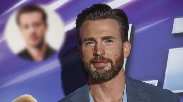 THIS actor has not spoken to Chris Evans
