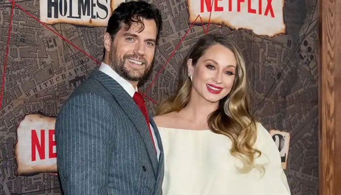 Henry Cavill taking his time to propose marriage to Natalie Viscuso