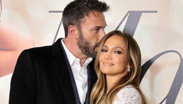 Jennifer Lopez, Ben Affleck pals hold sliver of hope for reconciliation