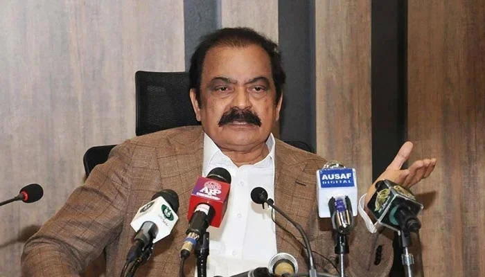 Prime Minister’s Adviser on Political and Public Affairs Rana Sanaullah addresses a press conference. — APP/File