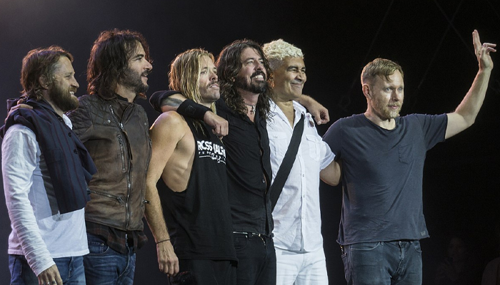 Foo Fighters express disappointment over concert conclusion due to dangerous weather