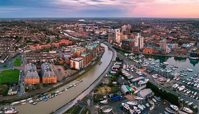 This image shows an aerial view of Ipswich, Suffolk, UK. — Unsplash