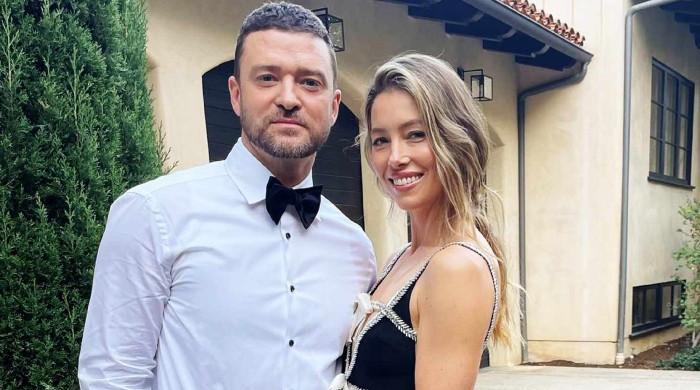 Justin Timberlake weighs down Jessica Biel with antics: Source