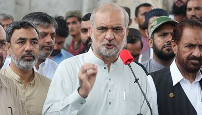 Jamaat-e-Islami (JI) Emir Hafiz Naeemur Rehman speaks during their partys onoging protest in Rawalpindi on July 29, 2024. — Facebook/Jamaat -e- Islami Pakistan