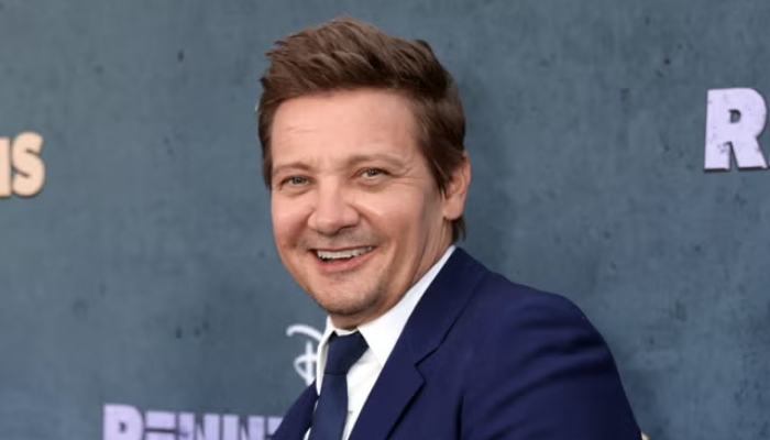 Photo: Jeremy Renner talks Mayor of Kingstown potential romance