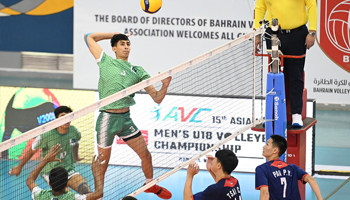 Pakistan players in action during the Super Eight match against Chinese Taipei, Asia U18 Volleyball Championship 2024, Bahrain, August 1, 2024. — Reporter