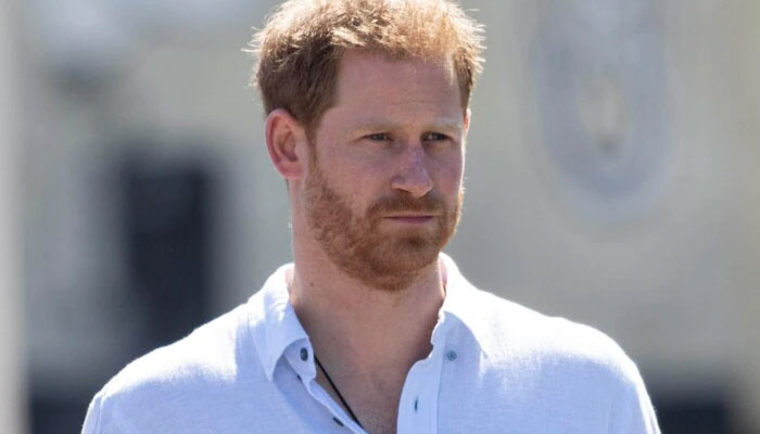 Prince Harry signs his years away to a broker