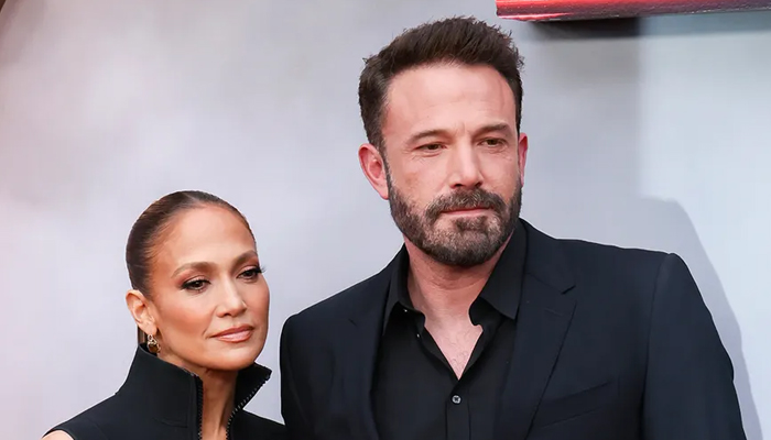 Jennifer Lopez, Ben Affleck finding decision to divorce hard to navigate?