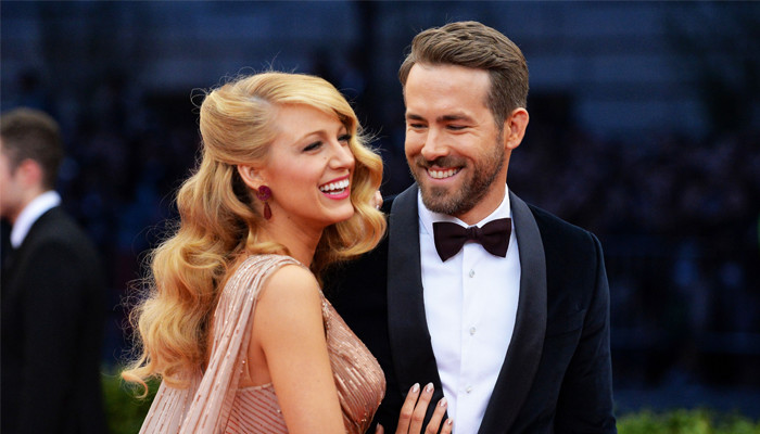 Blake Lively set to face against husband, Ryan Reynolds this weekend