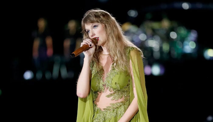 Bad news for fans before Taylor Swift show in London