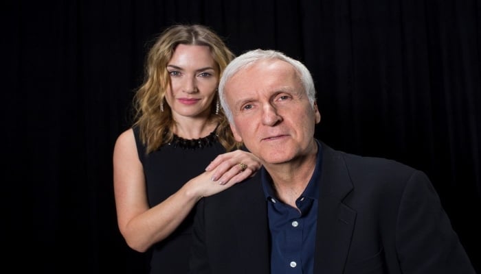 Kate Winslet has Titanic director James Cameron in tears at Disney Awards