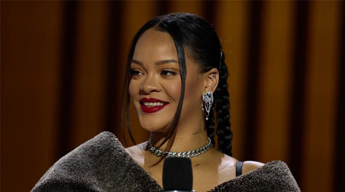 Rihanna gears up with preparation of major project after 8 years hiatus